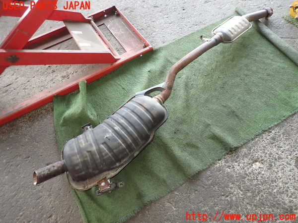 2UPJ-26122671]BMW 318is クーペ(BE19)リアマフラー1 中古_m0002.jpg