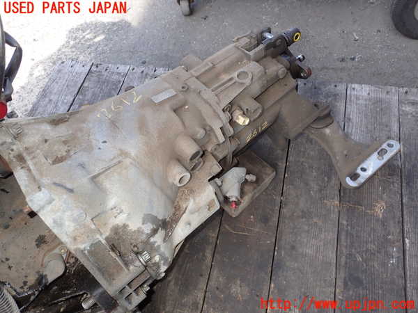 2UPJ-26123200]BMW 318is クーペ(BE19)ミッション MT 19 4S 中古_m0001.jpg