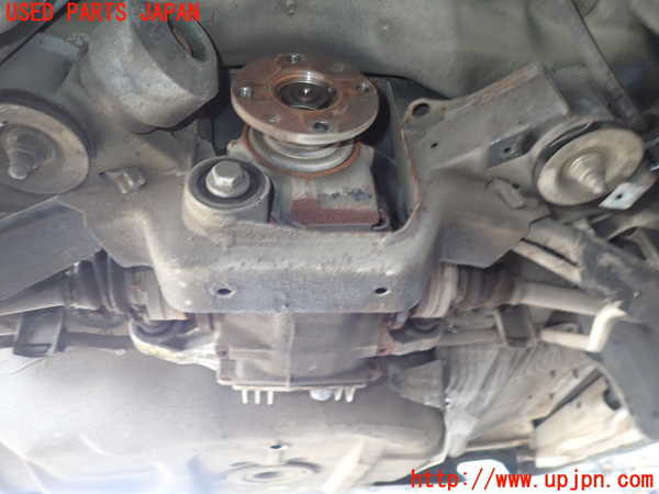 2UPJ-26124355]BMW 318is クーペ(BE19)リアデフ 中古_m0001.jpg