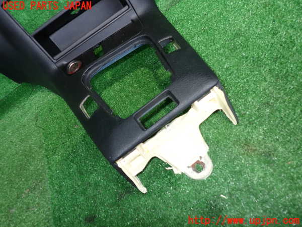 2UPJ-26127549]BMW 318is クーペ(BE19)コンソール 中古_m0003.jpg