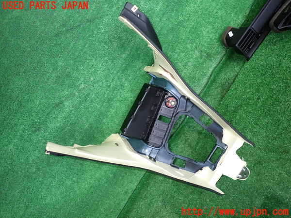 2UPJ-26127549]BMW 318is クーペ(BE19)コンソール 中古_m0005.jpg