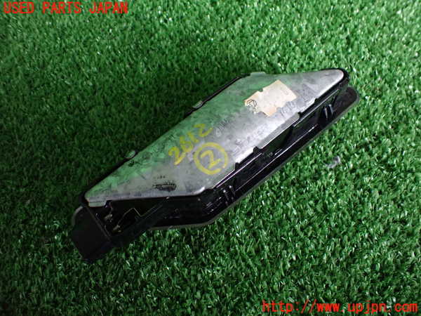 2UPJ-26126412]BMW 318is クーペ(BE19)ルームランプ2 (右 2列目) 中古_m0002.jpg