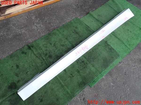 2UPJ-26131390]BMW 320i ツーリング(8A20)右サイドステップ 中古 【F31】_m0001.jpg