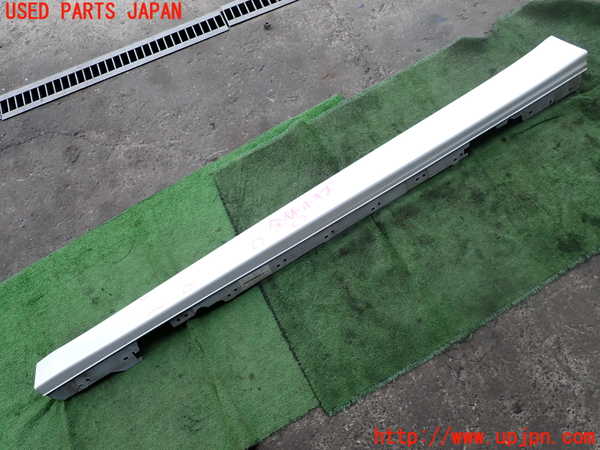 2UPJ-26131392]BMW 320i ツーリング(8A20)左サイドステップ 中古 【F31】_m0001.jpg