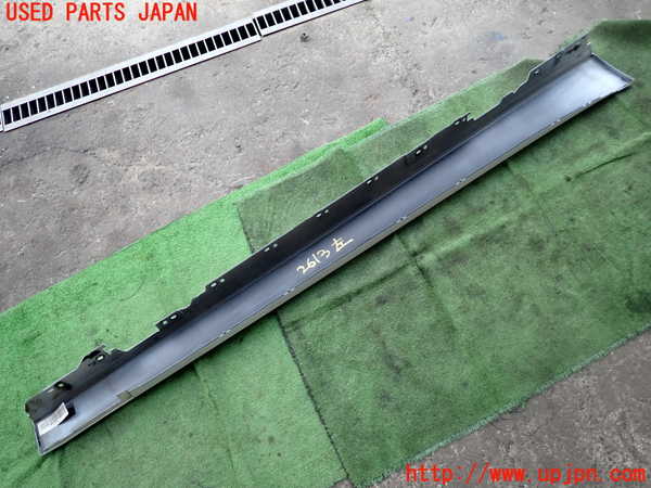 2UPJ-26131392]BMW 320i ツーリング(8A20)左サイドステップ 中古 【F31】_m0002.jpg