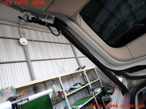 2UPJ-26131584]BMW 320i ツーリング(8A20)リアゲートダンパー 中古 【F31】_m0002.jpg