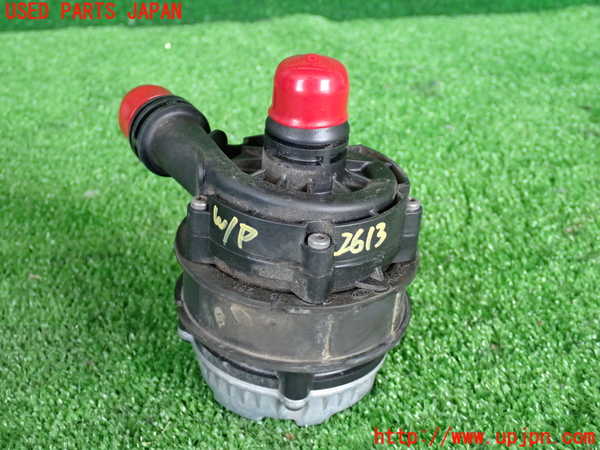 2UPJ-26132110]BMW 320i ツーリング(8A20)ウォーターポンプ 中古 【F31】_m0001.jpg