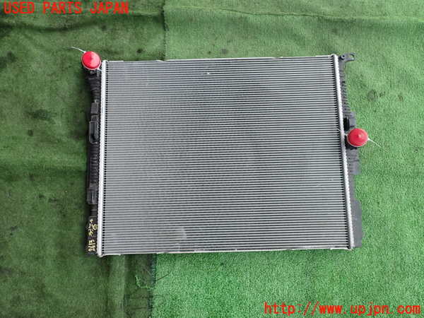 2UPJ-26132321]BMW 320i ツーリング(8A20)ラジエーター1 中古 【F31】_m0001.jpg