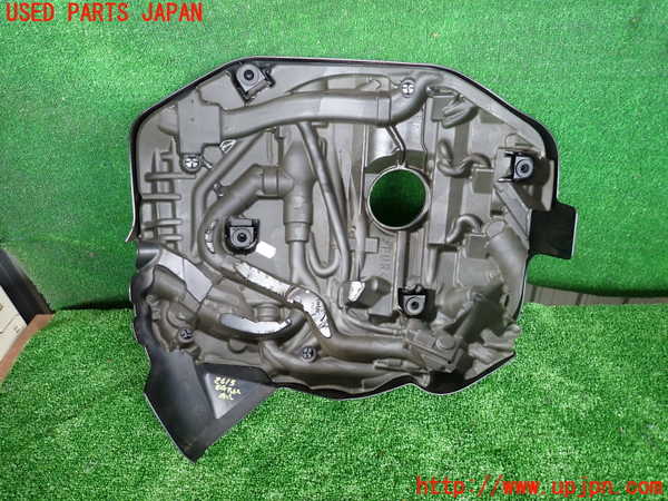 2UPJ-26132160]BMW 320i ツーリング(8A20)エンジンアッパーカバー 中古 【F31】_m0002.jpg