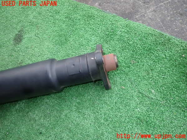 2UPJ-26133410]BMW 320i ツーリング(8A20)リアプロペラシャフト 中古 【F31】_m0002.jpg
