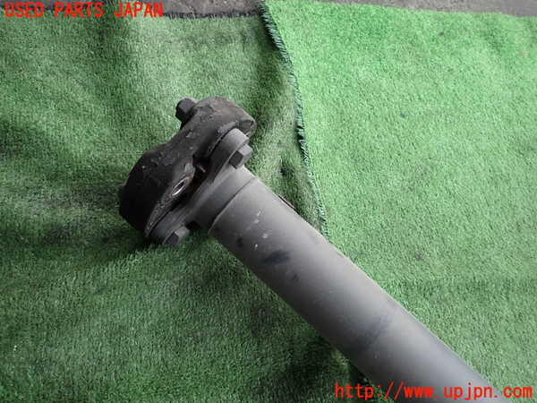 2UPJ-26133410]BMW 320i ツーリング(8A20)リアプロペラシャフト 中古 【F31】_m0004.jpg