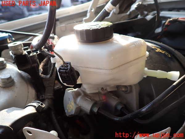 2UPJ-26134050]BMW 320i ツーリング(8A20)ブレーキマスターシリンダー 中古 【F31】_m0001.jpg