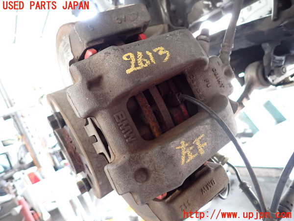 2UPJ-26134085]BMW 320i ツーリング(8A20)左フロントキャリパー 中古 【F31】_m0001.jpg