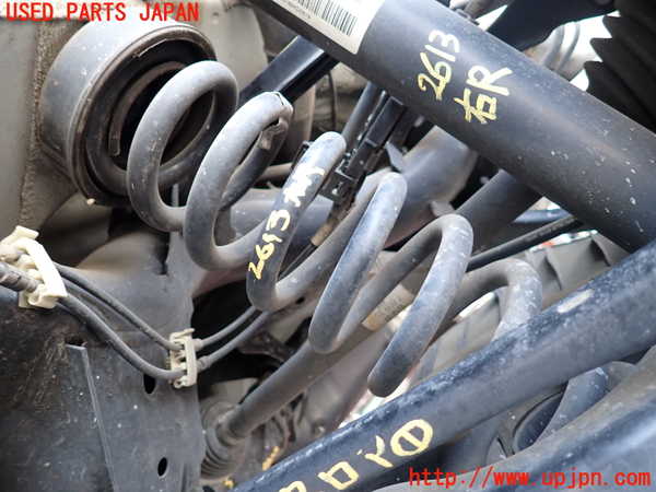 2UPJ-26135100]BMW 320i ツーリング(8A20)右リアスプリング 中古 【F31】_m0001.jpg