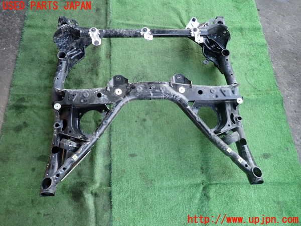 2UPJ-26135285]BMW 320i ツーリング(8A20)フロントメンバー 中古 【F31】_m0002.jpg