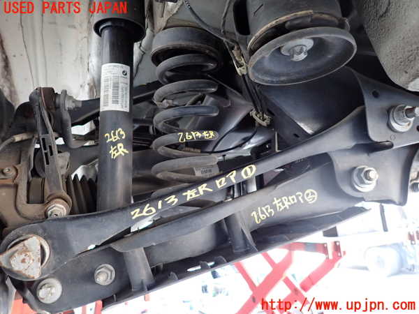 2UPJ-26135226]BMW 320i ツーリング(8A20)左リアロアアーム1 中古 【F31】_m0001.jpg