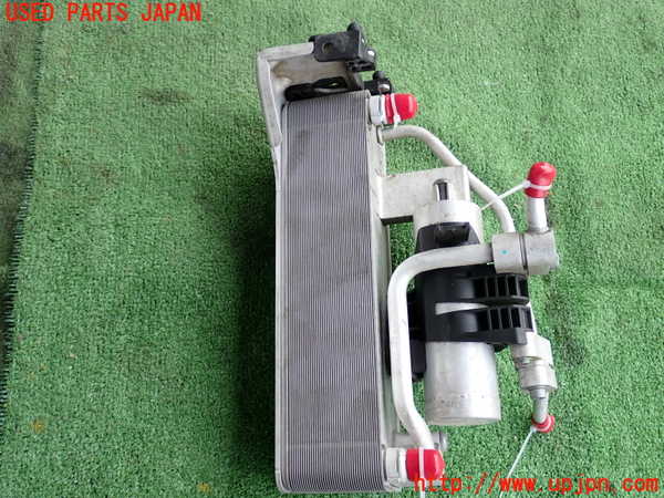2UPJ-26136031]BMW 320i ツーリング(8A20)エアコンコンデンサー1 中古 【F31】_m0002.jpg