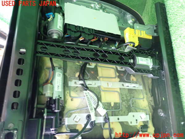 2UPJ-26137035]BMW 320i ツーリング(8A20)運転席シート 中古 【F31】_m0005.jpg