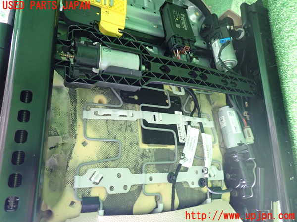 2UPJ-26137065]BMW 320i ツーリング(8A20)助手席シート 中古 【F31】_m0005.jpg