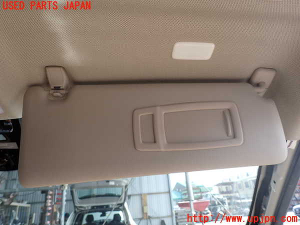 2UPJ-26137625]BMW 320i ツーリング(8A20)室内サンバイザー右側 中古 【F31】_m0002.jpg