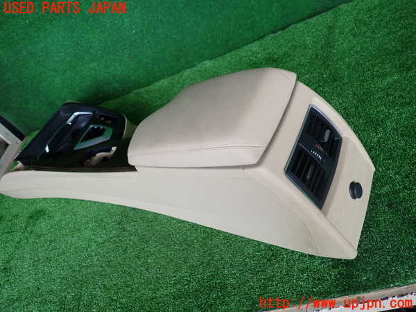 2UPJ-26137540]BMW 320i ツーリング(8A20)センターコンソール 中古 【F31】_m0004.jpg