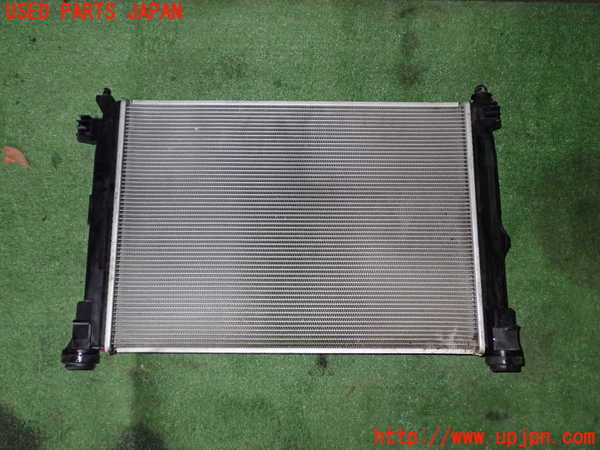 5UPJ-26142321]ヤリス(YARIS)(KSP210)ラジエーター1 中古_m0002.jpg