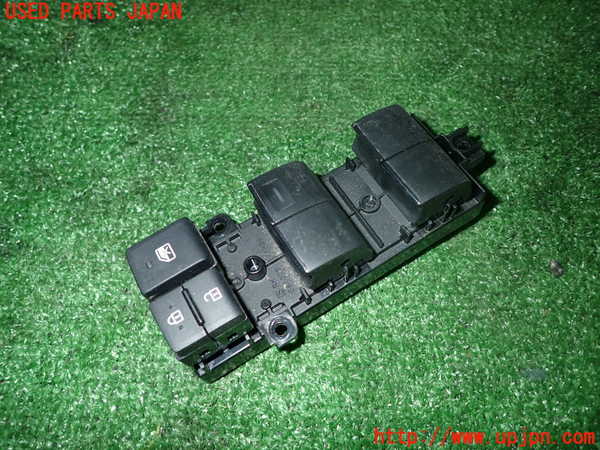 1UPJ-26146240]ヤリス(YARIS)(KSP210)右前パワーウィンドウスイッチ 中古_m0001.jpg