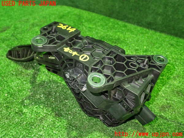 1UPJ-26146381]ヤリス(YARIS)(KSP210)センサー1 (アクセルペダル) 中古_m0003.jpg