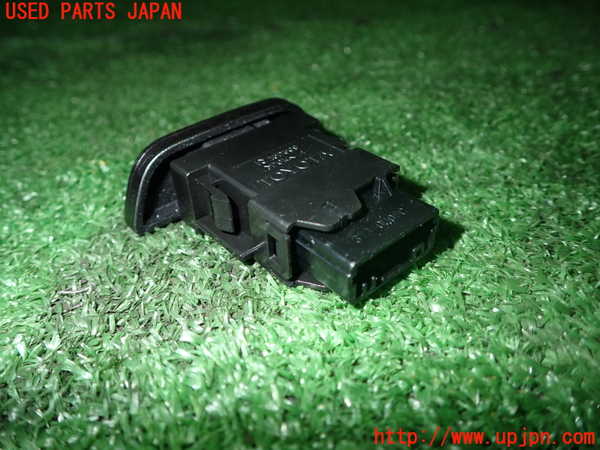 1UPJ-26146290]ヤリス(YARIS)(KSP210)ハザードスイッチ 中古_m0003.jpg