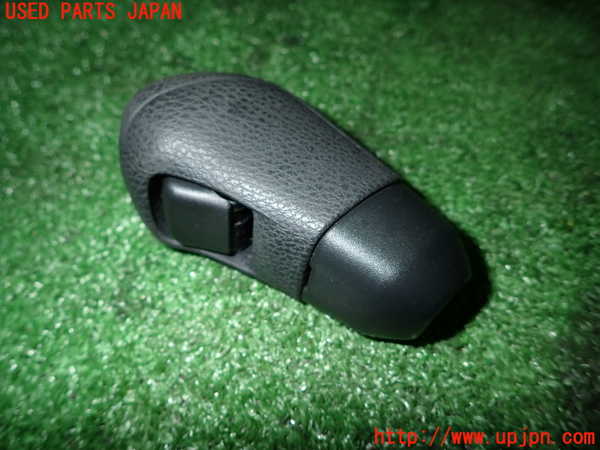 1UPJ-26147570]ヤリス(YARIS)(KSP210)シフトノブ 中古_m0003.jpg
