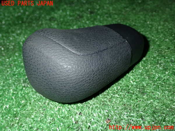 1UPJ-26147570]ヤリス(YARIS)(KSP210)シフトノブ 中古_m0004.jpg