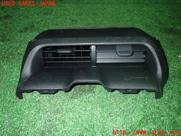1UPJ-26147528]ヤリス(YARIS)(KSP210)エアコン吹き出し口3 (真中) 中古_m0001.jpg