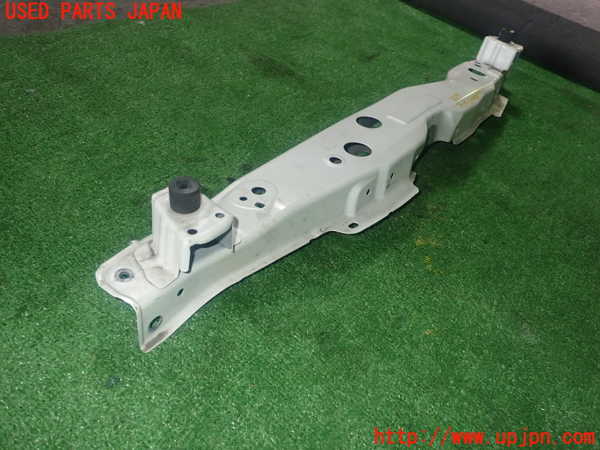 5UPJ-26151040]シエンタハイブリッド(NHP170G)アッパーコアサポート 中古_m0002.jpg