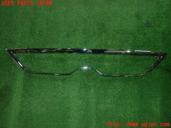 1UPJ-26151050]シエンタハイブリッド(NHP170G)ラジエターグリル 中古_m0001.jpg