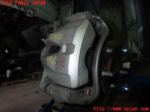 1UPJ-26154085]シエンタハイブリッド(NHP170G)左フロントキャリパー 中古_m0001.jpg