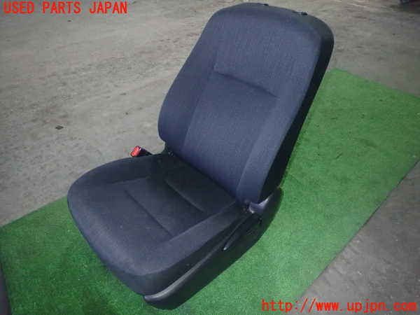 1UPJ-26157065]シエンタハイブリッド(NHP170G)助手席シート 中古_m0001.jpg
