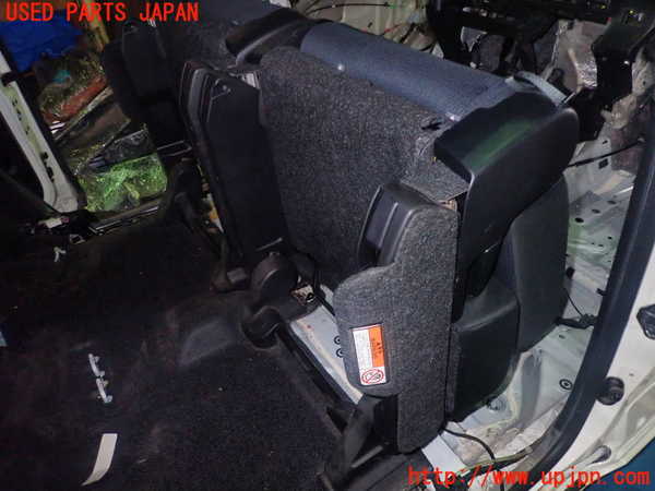 1UPJ-26157145]シエンタハイブリッド(NHP170G)右2列目シート 中古_m0005.jpg