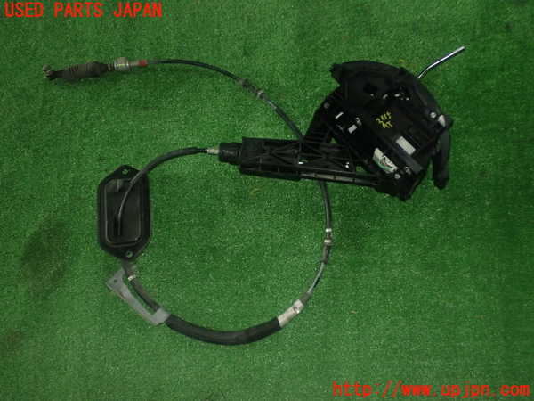 1UPJ-26157555]シエンタハイブリッド(NHP170G)ATシフトレバー 中古_m0001.jpg