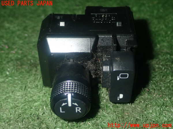 1UPJ-26156280]シエンタハイブリッド(NHP170G)ミラースイッチ 中古_m0001.jpg