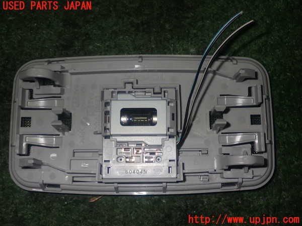 1UPJ-26156412]シエンタハイブリッド(NHP170G)ルームランプ2 (2列目) 中古_m0002.jpg