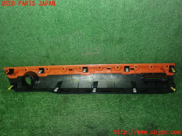 5UPJ-26157692]シエンタハイブリッド(NHP170G)内装トリム類2 中古_m0002.jpg