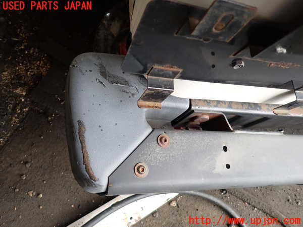 1UPJ-26161610]ジープ・ラングラー(TJ40S)リアバンパー 中古_m0003.jpg