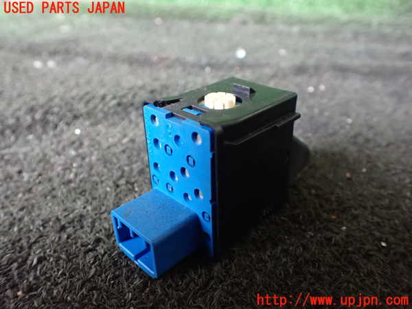 1UPJ-26166306]ジープ・ラングラー(TJ40S)スイッチ1 (O/D OFF) 中古_m0002.jpg