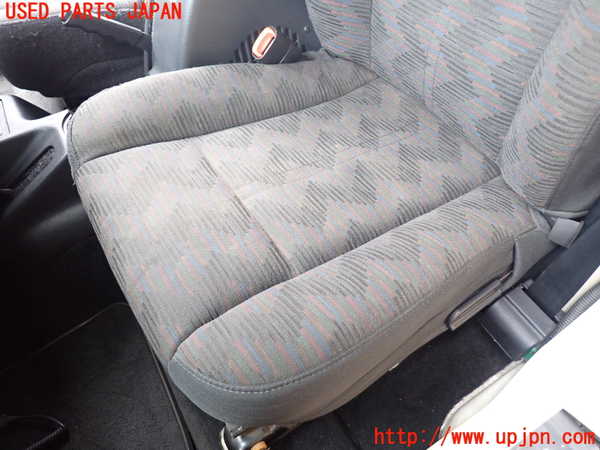 1UPJ-26167065]ジープ・ラングラー(TJ40S)助手席シート 中古_m0003.jpg