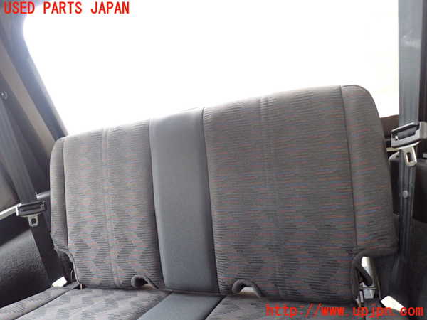 1UPJ-26167385]ジープ・ラングラー(TJ40S)リアシート 中古_m0002.jpg