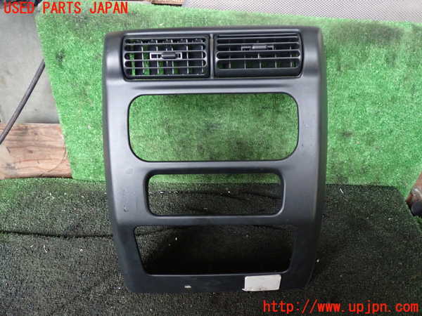 1UPJ-26167526]ジープ・ラングラー(TJ40S)エアコン吹き出し口1 中古_m0001.jpg