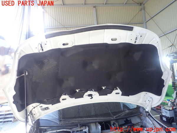 5UPJ-26171060]ボルボ・V40(MD4204T)ボンネットフード 中古_m0003.jpg