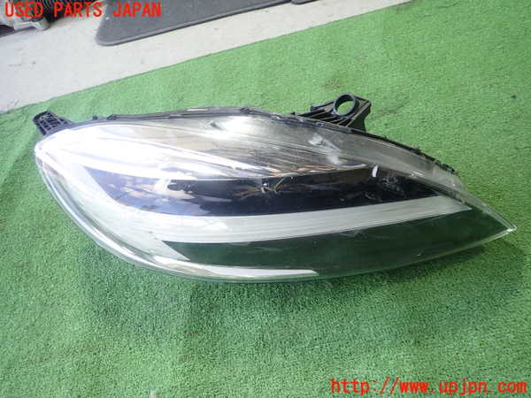 1UPJ-26171130]ボルボ・V40(MD4204T)右ヘッドライト LED 中古_m0001.jpg