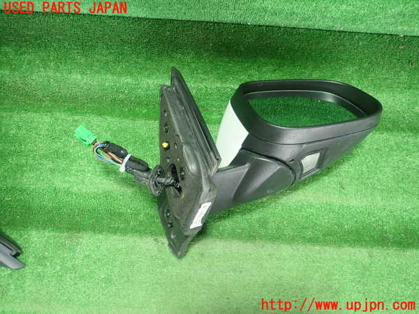 1UPJ-26171210]ボルボ・V40(MD4204T)右ドアミラー 中古_m0003.jpg