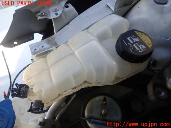 5UPJ-26172410]ボルボ・V40(MD4204T)ラジエータータンク 中古_m0001.jpg